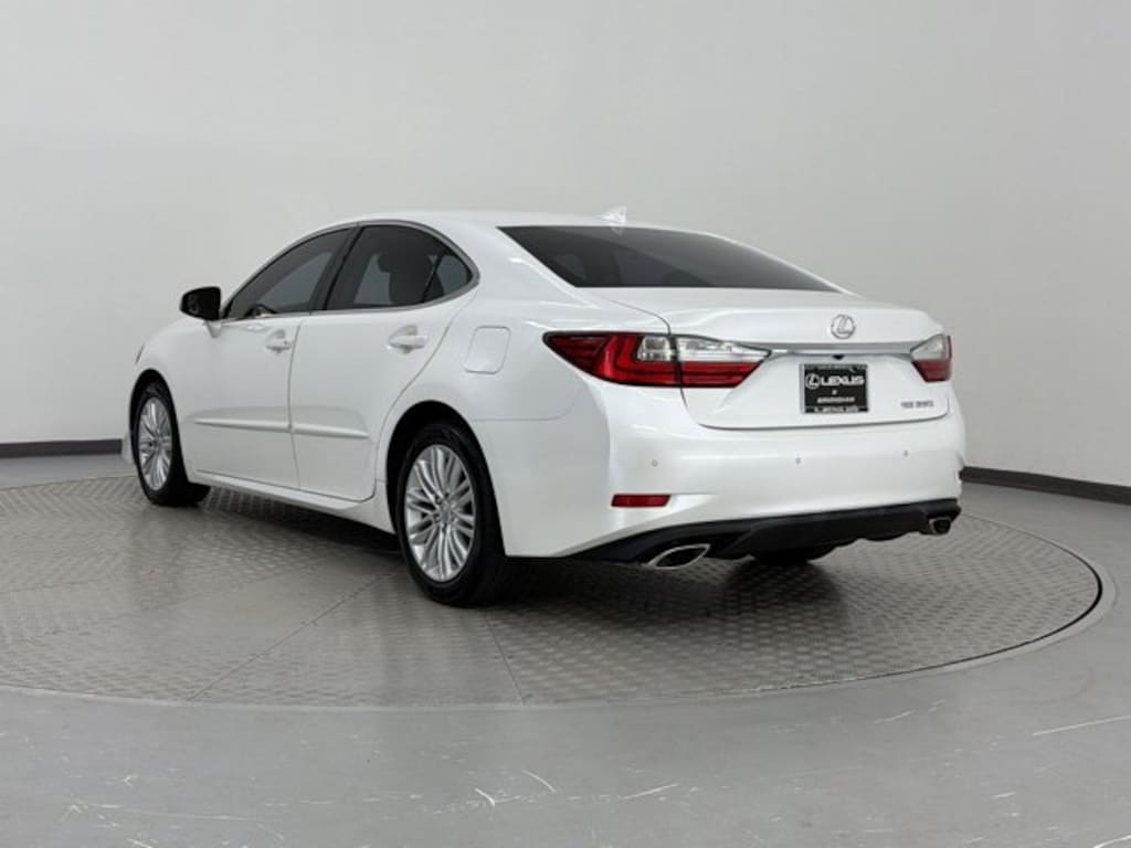 Used 2016 Lexus ES 350 ES 350 (4dr Sdn) Sedan
