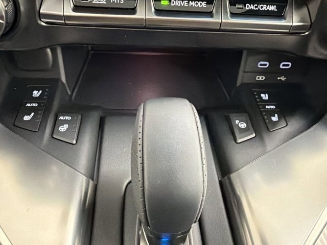 2026 Lexus LX 700h F-Sport - Photo 17