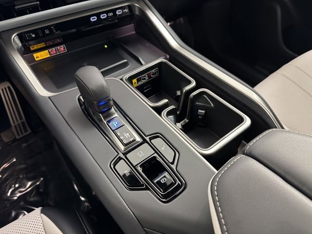 2026 Lexus TX 500h F-Sport Premium - Photo 18