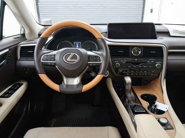 2019 Lexus RX 350L Premium photo 4