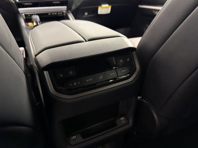 2026 Lexus TX 500h F-Sport Premium - Photo 30