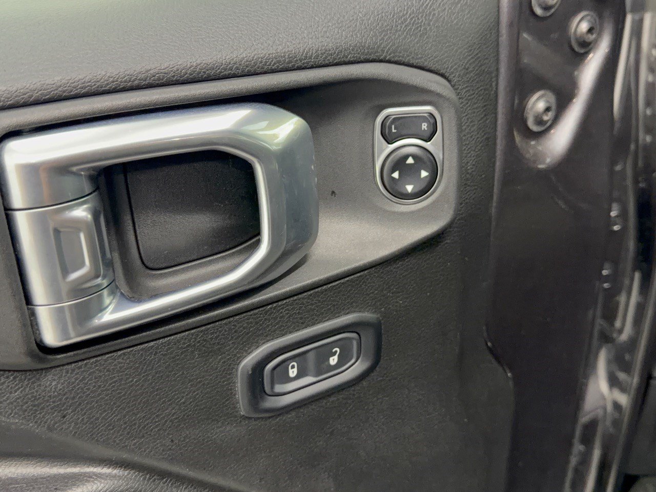 2024 Jeep Wrangler 4-Door Sport S - Photo 15