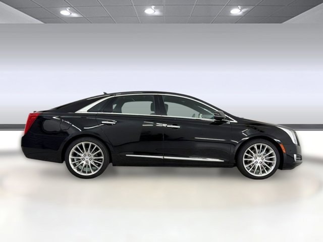 2014 CADILLAC XTS Platinum photo 3