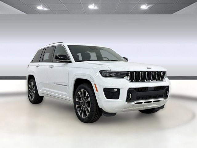 2023 Jeep Grand Cherokee Overland photo 6