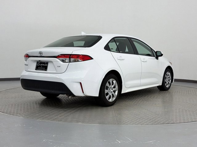 2025 Toyota Corolla LE - Photo 9
