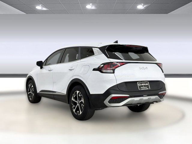 2023 Kia Sportage EX photo 2