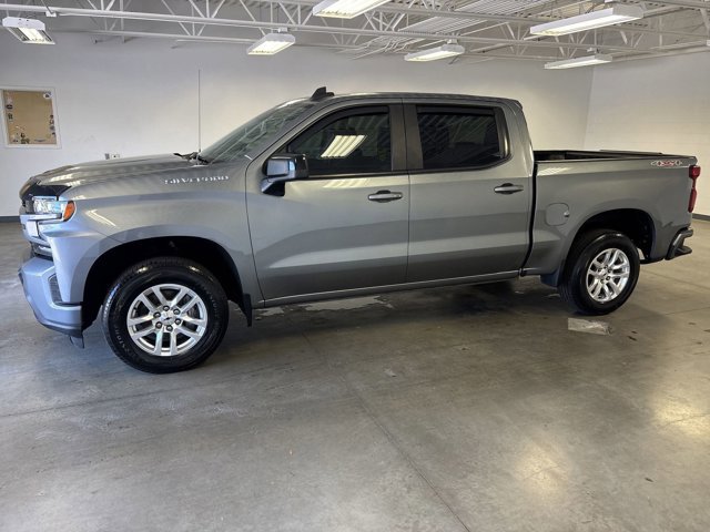 2020 Chevrolet Silverado 1500 RST photo 2