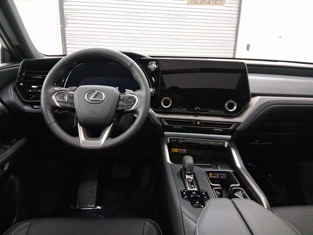 2026 Lexus TX 350 Premium photo 4