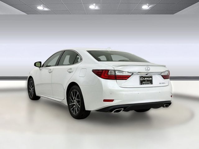 2017 LEXUS ES 350 ES 350 photo 2