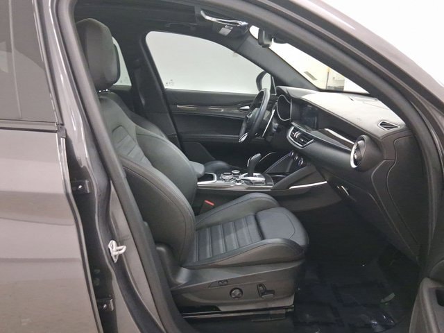 2023 Alfa Romeo Stelvio Quadrifoglio - Photo 37