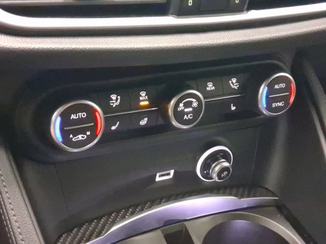 2023 Alfa Romeo Stelvio Quadrifoglio - Photo 27