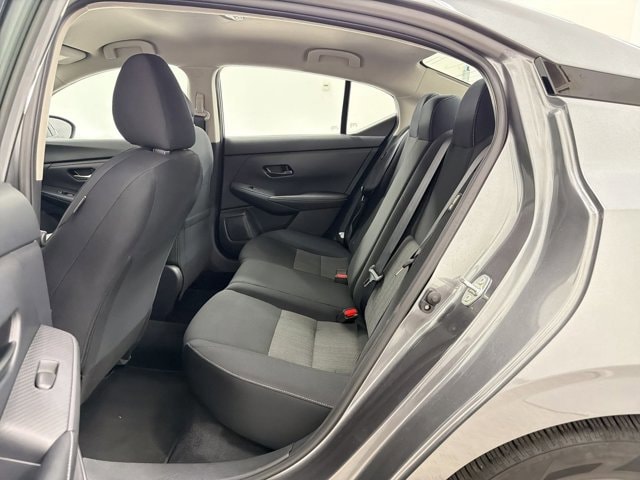 2025 Nissan Sentra SV - Photo 13