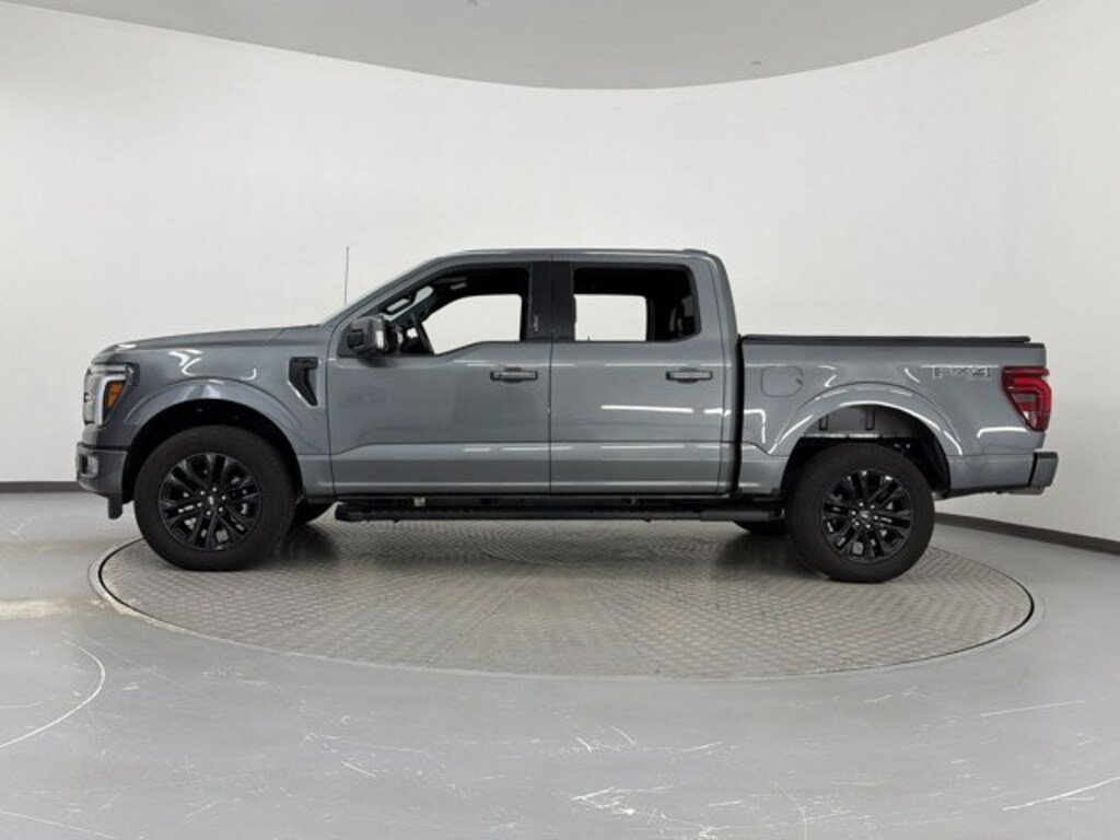 Used 2024 Ford F-150 LARIAT Truck SuperCrew Cab