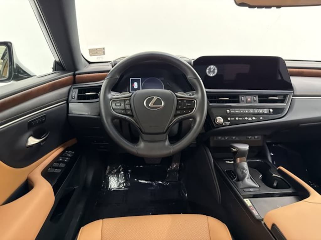 Certified 2025 Lexus ES 350 Sedan
