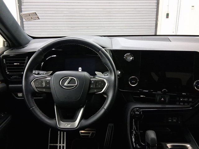 2022 Lexus NX 350 F SPORT Handling photo 3
