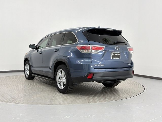 2015 Toyota Highlander Limited photo 2