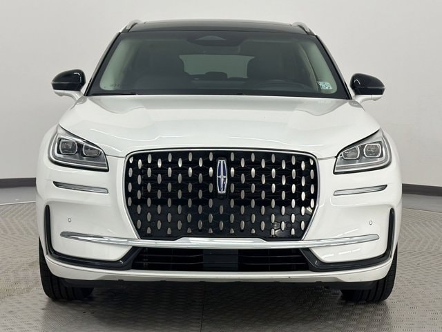 Corsair Grand Touring SUV
