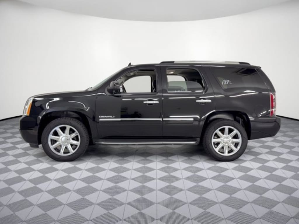 Used 2013 GMC Yukon Denali SUV