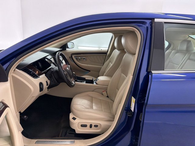 Taurus Limited Sedan