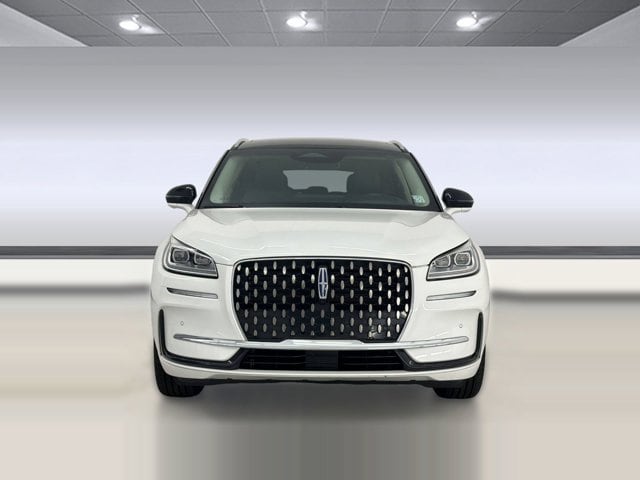 Corsair Grand Touring SUV