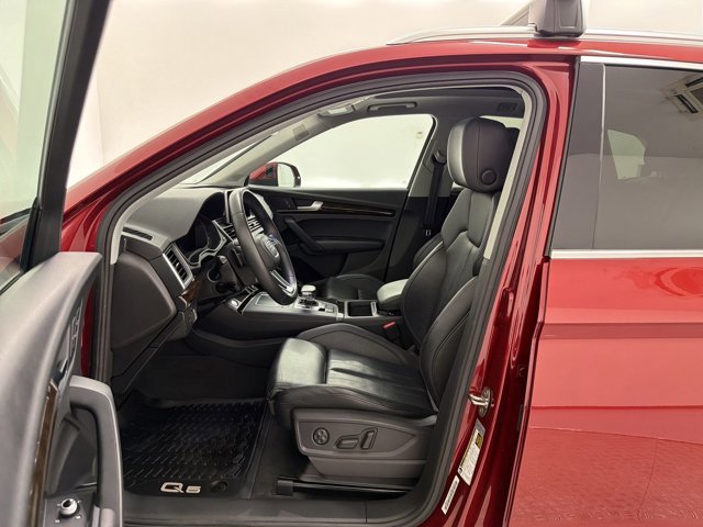 2018 Audi Q5 Tech Premium Plus photo 4