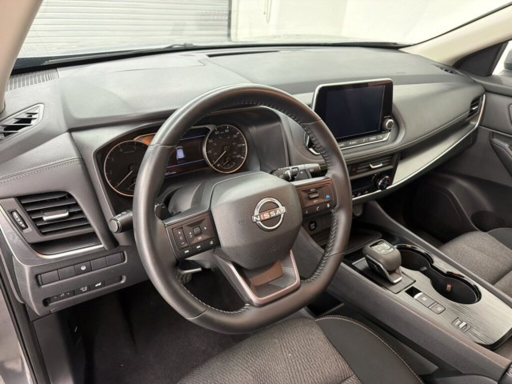 Used 2025 Nissan Rogue SV SUV