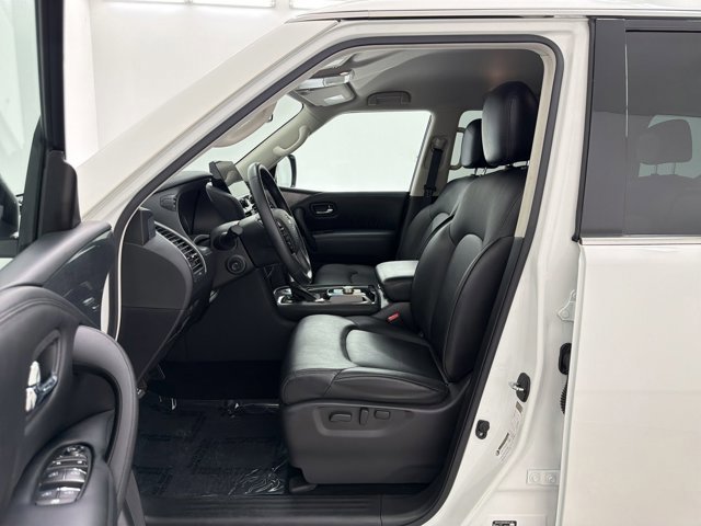 2023 Nissan Armada SV photo 4