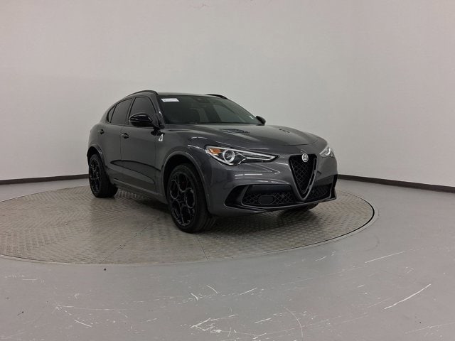 2023 Alfa Romeo Stelvio Quadrifoglio - Photo 7