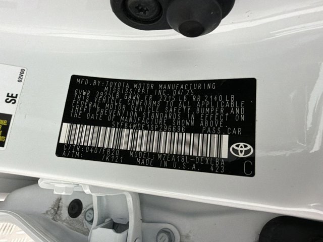 2025 Toyota Corolla LE - Photo 20