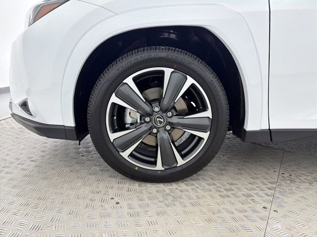2026 Lexus UX Hybrid 300h Premium - Photo 11