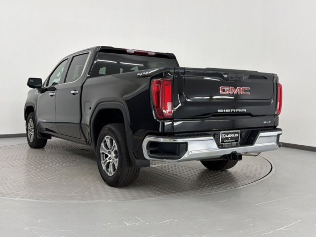 Used 2025 GMC Sierra 1500 SLT Truck Crew Cab