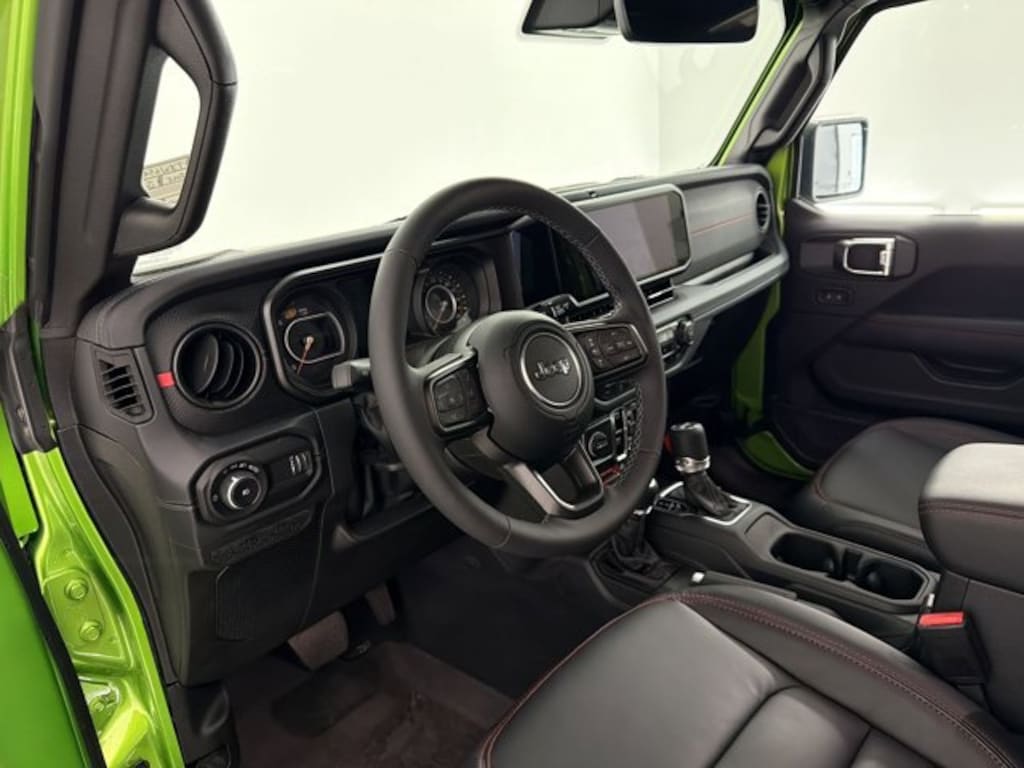 Used 2025 Jeep Wrangler Rubicon X SUV