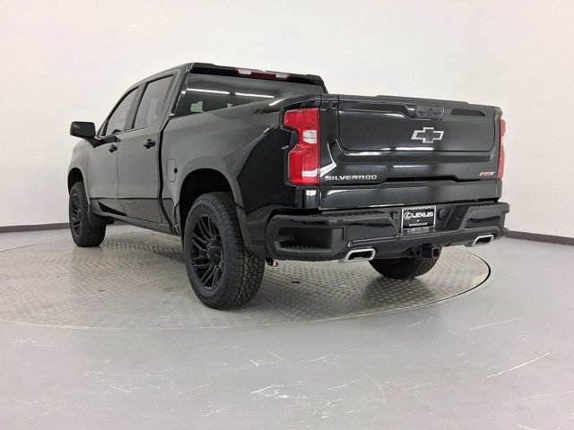 2023 Chevrolet Silverado 1500 RST photo 2