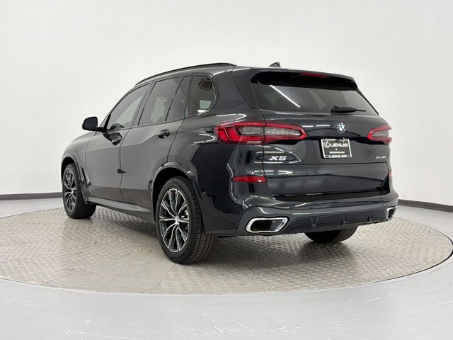 2020 BMW X5 xDrive40i photo 2