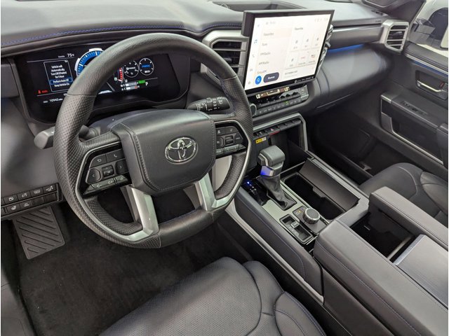 2024 Toyota Sequoia Platinum photo 4