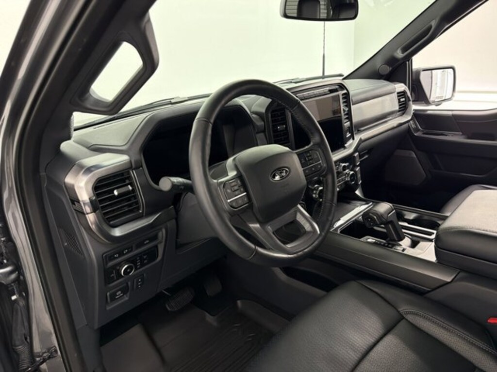 Used 2024 Ford F-150 LARIAT Truck SuperCrew Cab