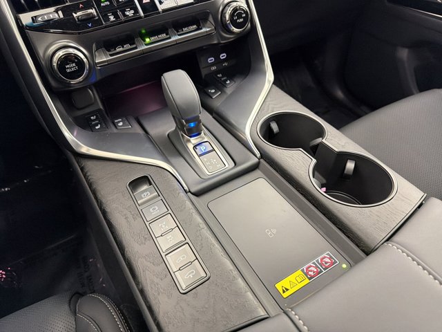 2026 Lexus LX 700h Luxury - Photo 24