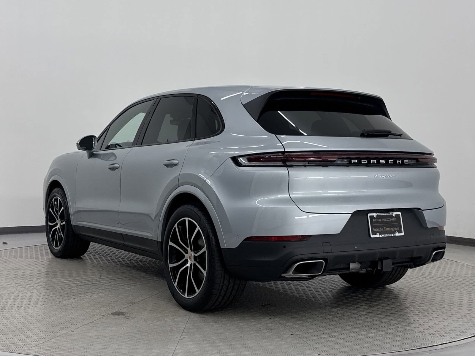 Used 2025 Porsche Cayenne Base with VIN WP1AA2AY7SDA02372 for sale in Irondale, AL