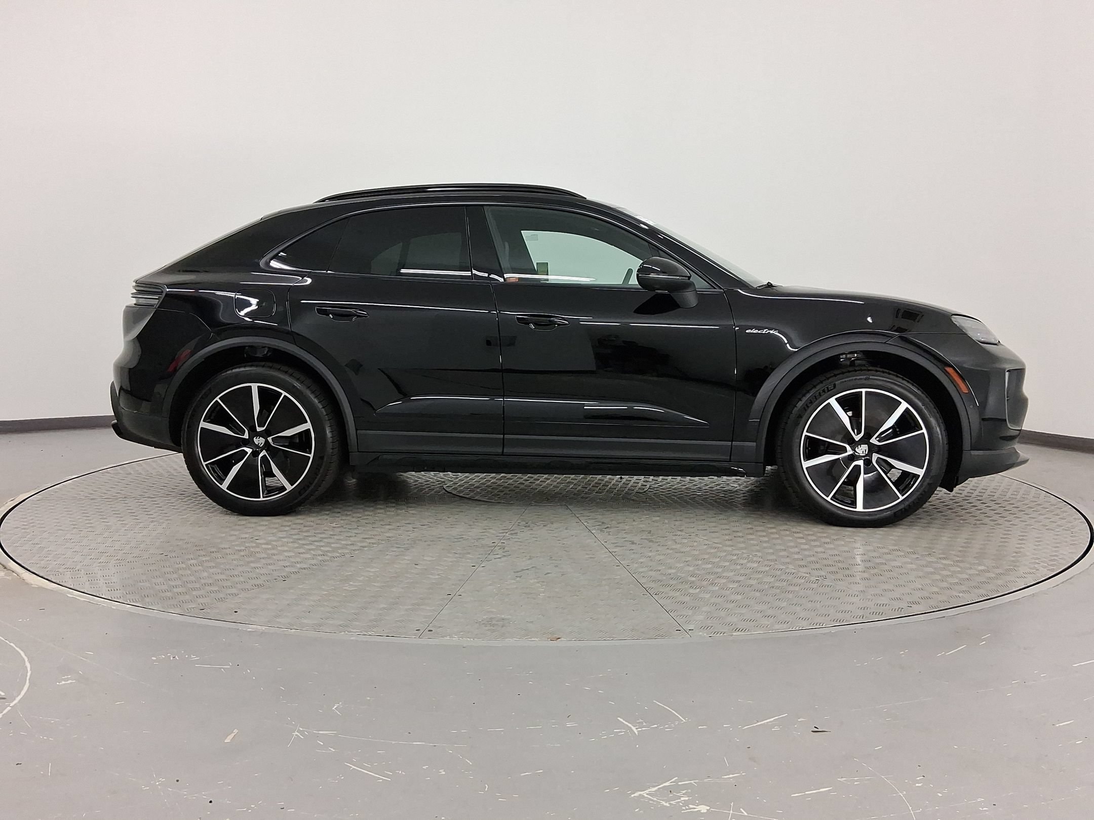 Macan SUV