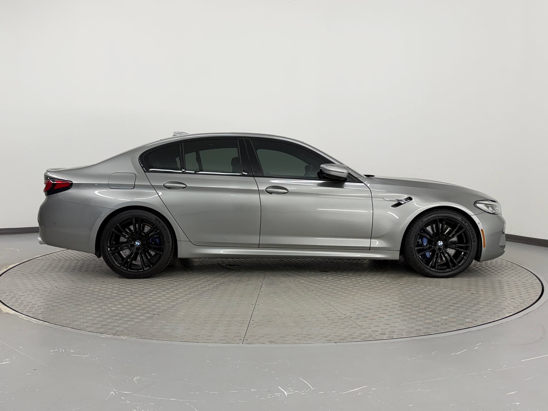M5 Sedan