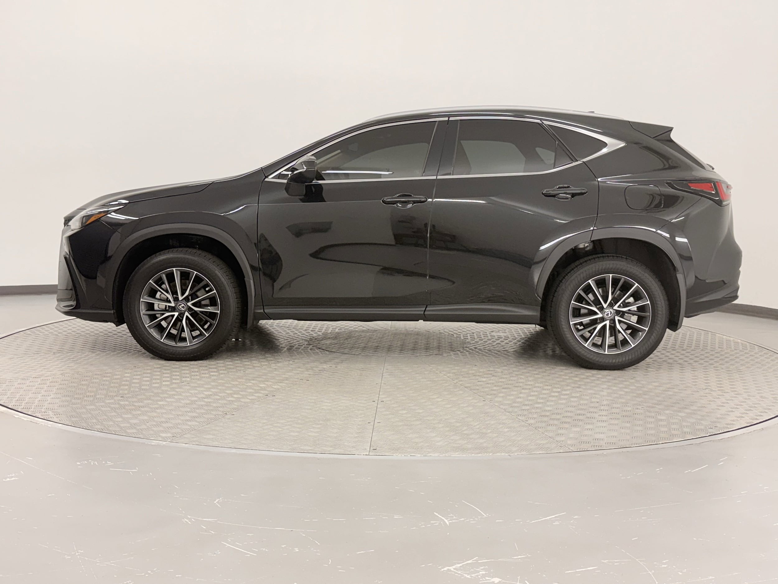 Used 2023 Lexus NX 350 with VIN 2T2GGCEZ6PC028870 for sale in Irondale, AL