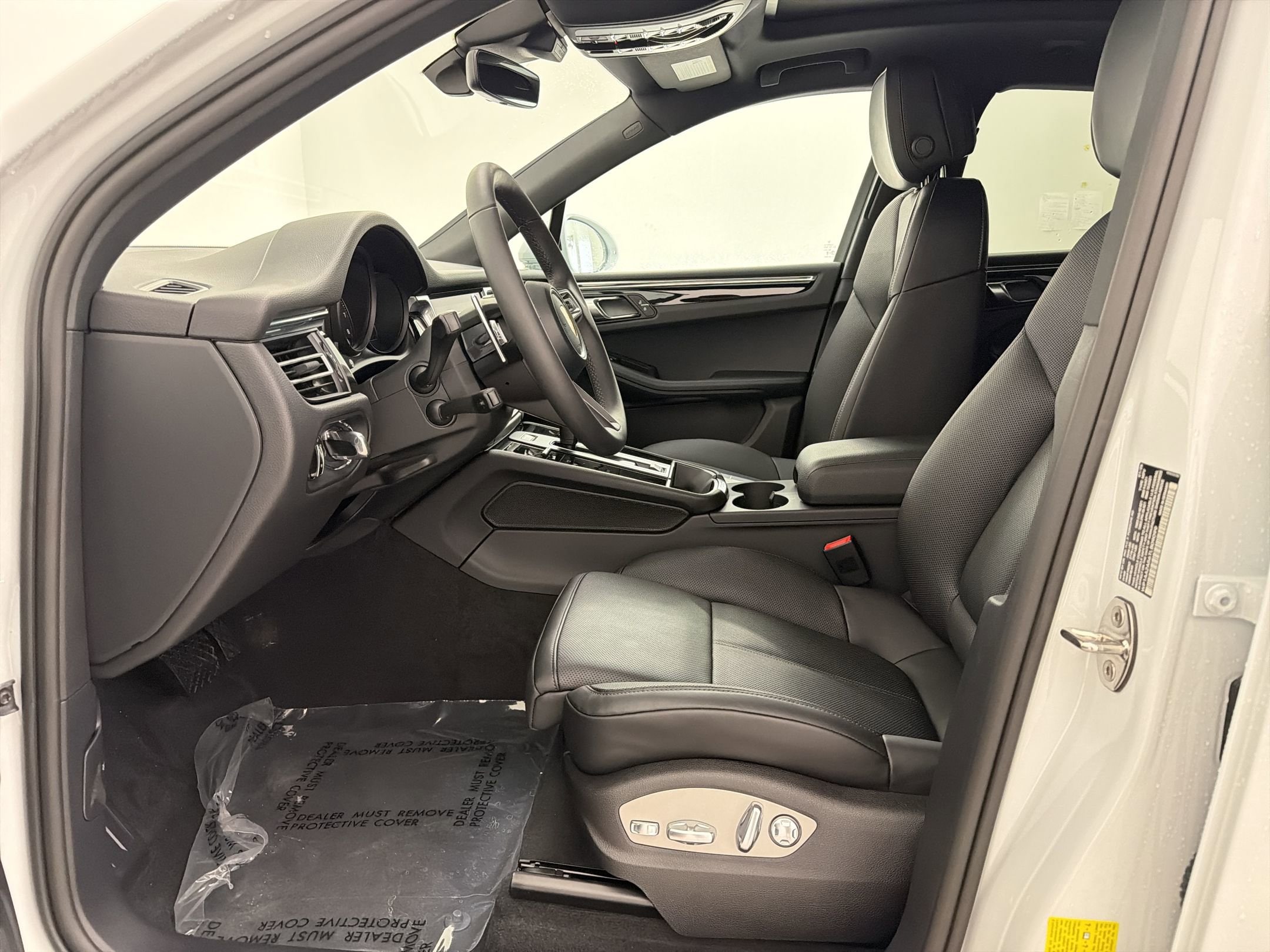 Macan SUV