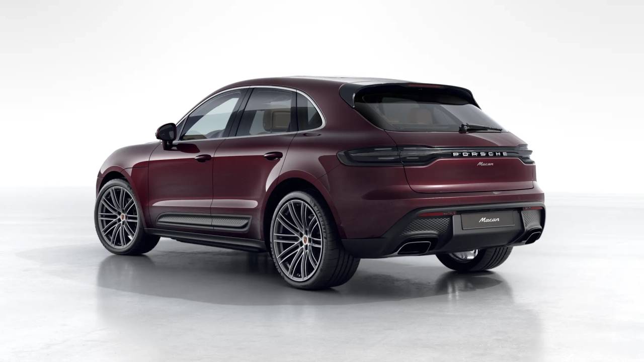2026 Porsche Macan T photo 3