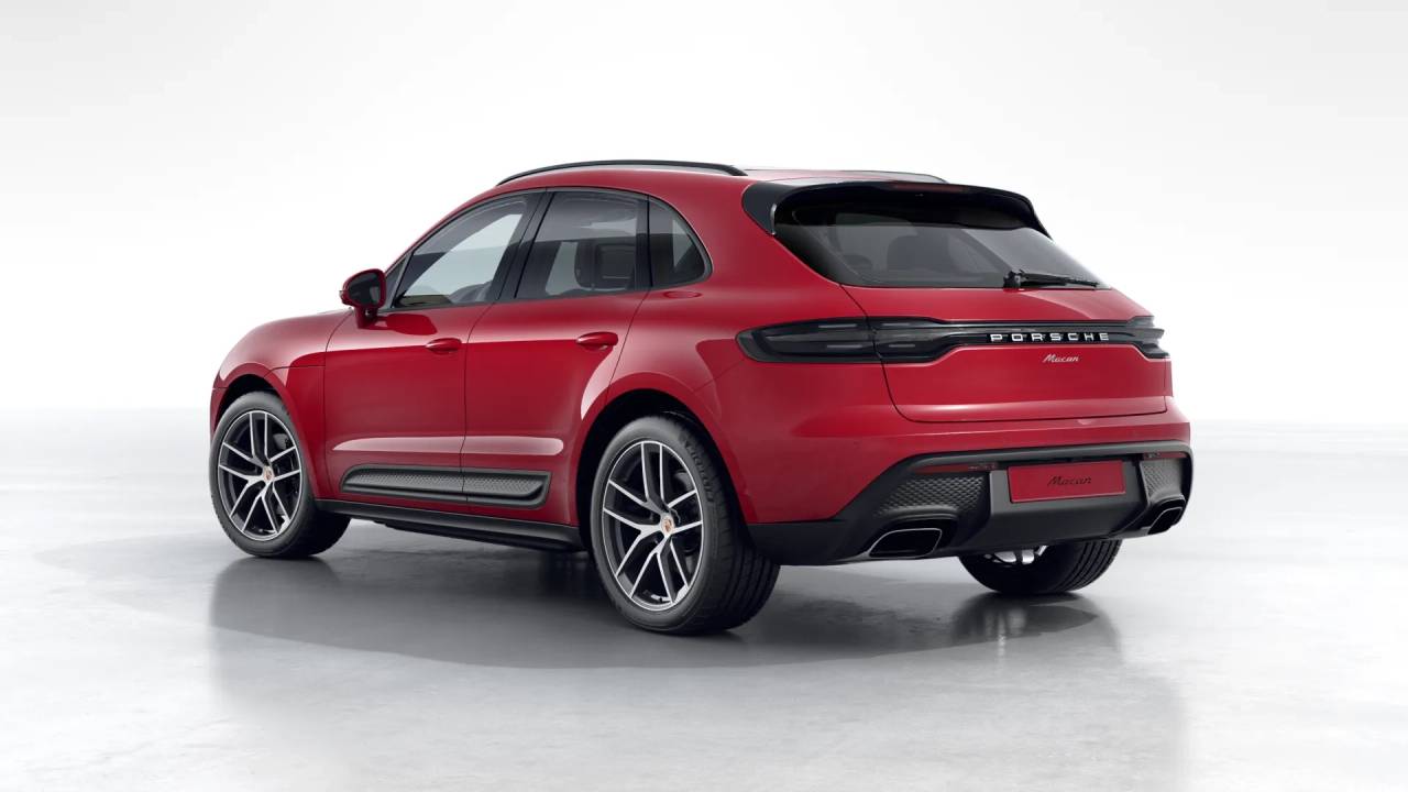2026 Porsche Macan T photo 3