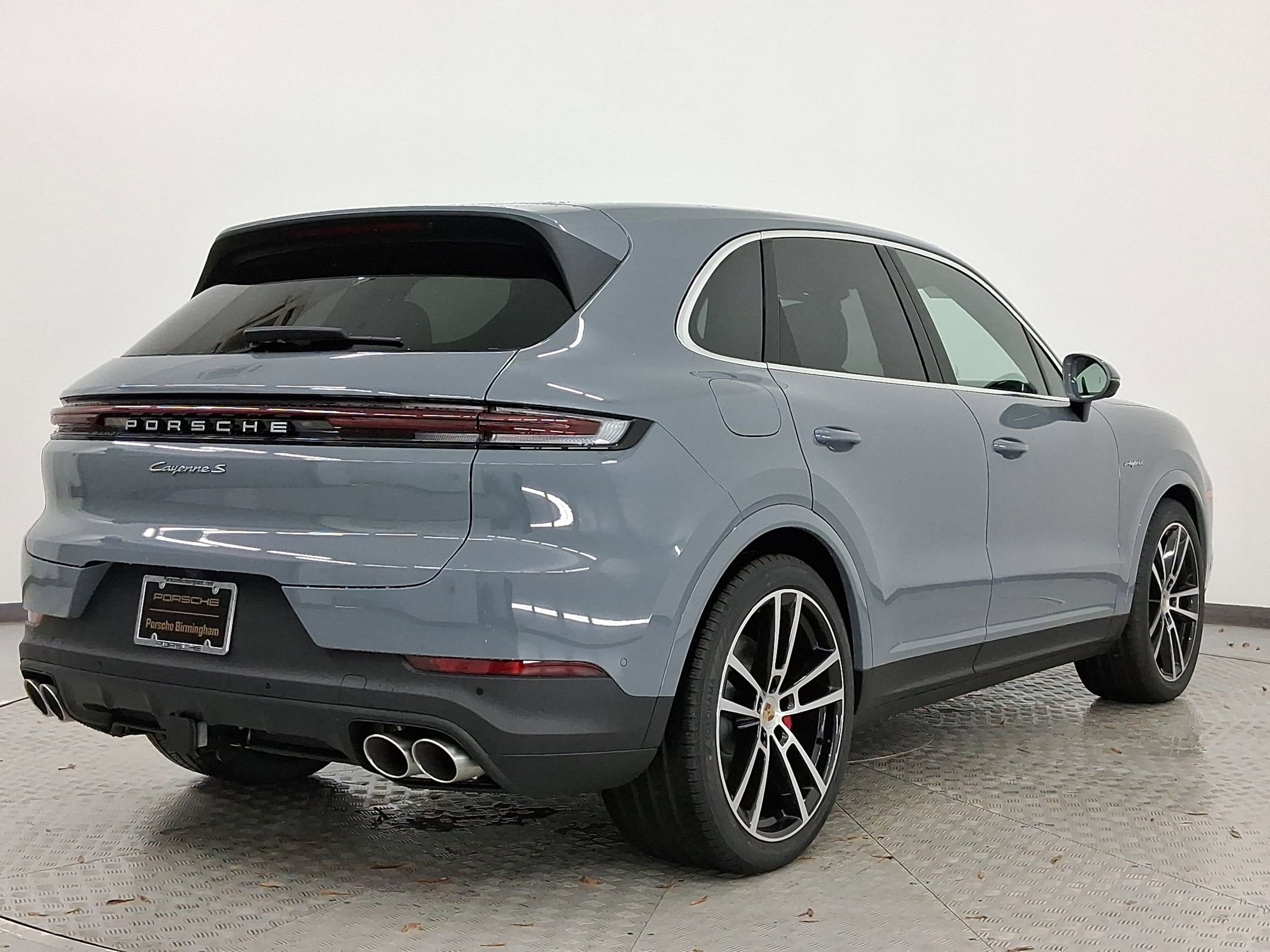Cayenne S SUV