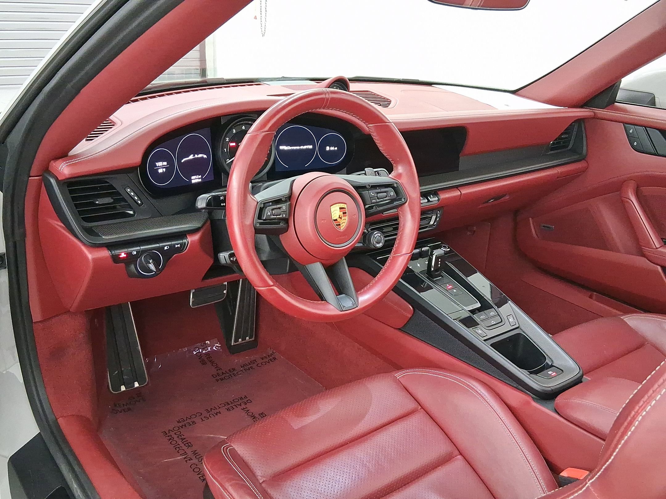 2022 Porsche 911 4 GTS Cabriolet photo 4