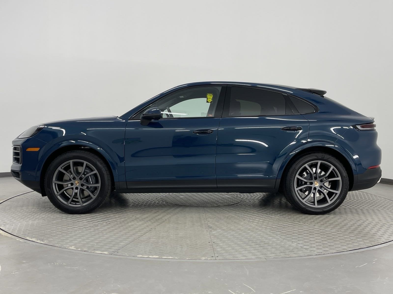 Used 2025 Porsche Cayenne Coup Base with VIN WP1BA2AY6SDA29650 for sale in Irondale, AL