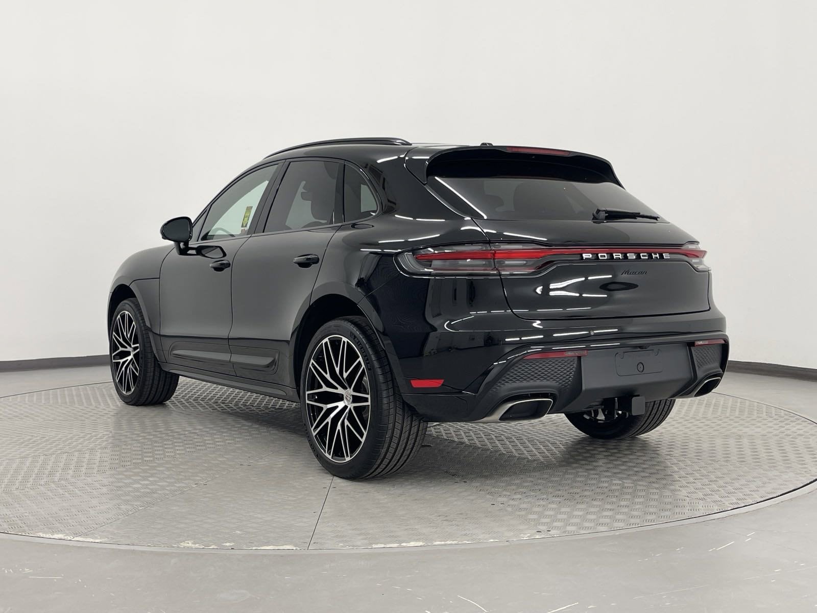 Used 2024 Porsche Macan Base with VIN WP1AA2A58RLB16581 for sale in Irondale, AL