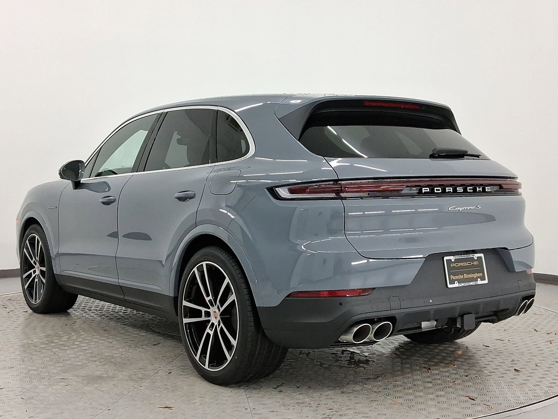 Cayenne S SUV
