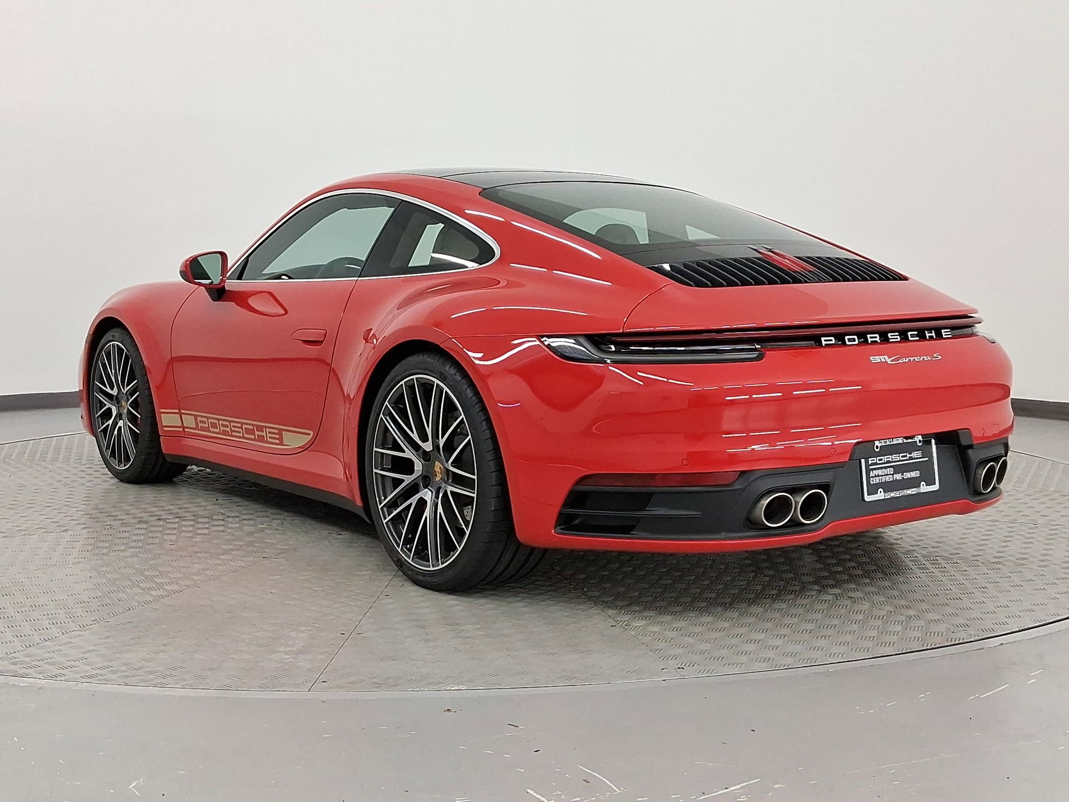 2024 Porsche 911 S photo 3